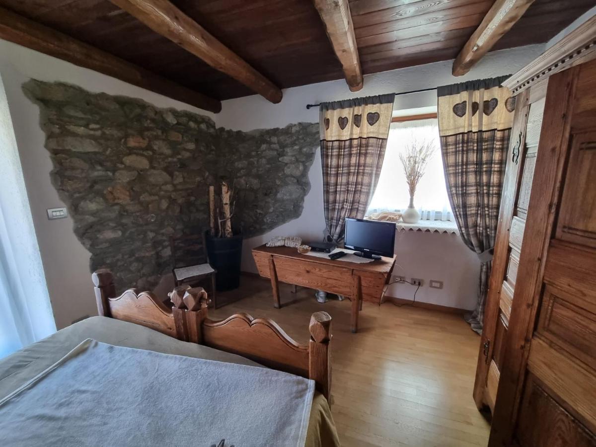 La Peiro Douco Guest House Roure Turin Luaran gambar