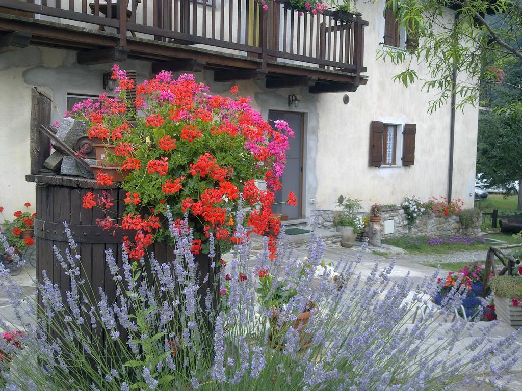La Peiro Douco Guest House Roure Turin Luaran gambar
